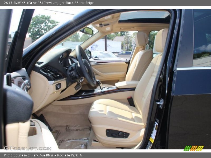 Jet Black / Sand Beige 2013 BMW X5 xDrive 35i Premium
