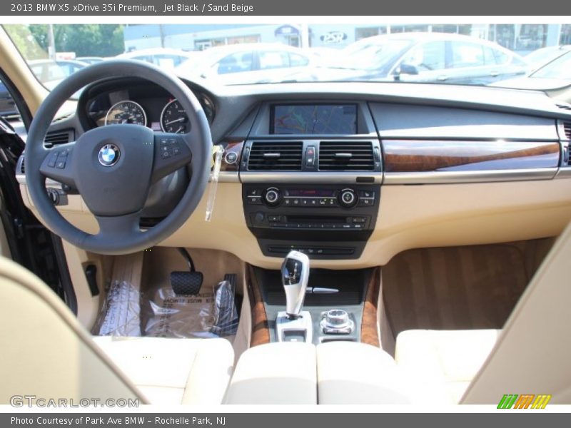 Jet Black / Sand Beige 2013 BMW X5 xDrive 35i Premium