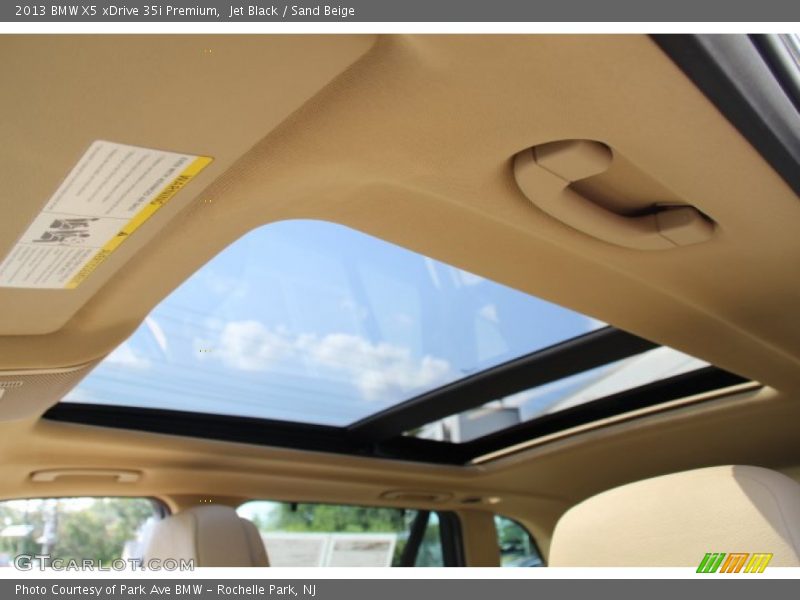 Jet Black / Sand Beige 2013 BMW X5 xDrive 35i Premium