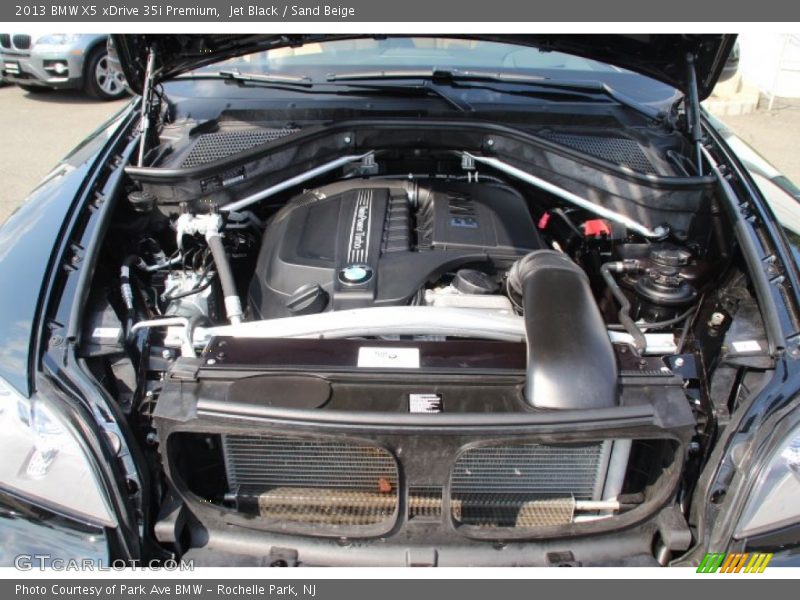 Jet Black / Sand Beige 2013 BMW X5 xDrive 35i Premium
