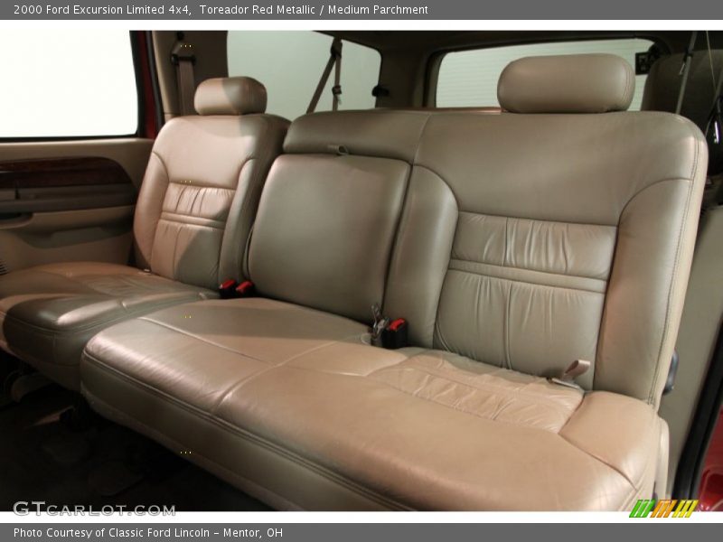 Toreador Red Metallic / Medium Parchment 2000 Ford Excursion Limited 4x4