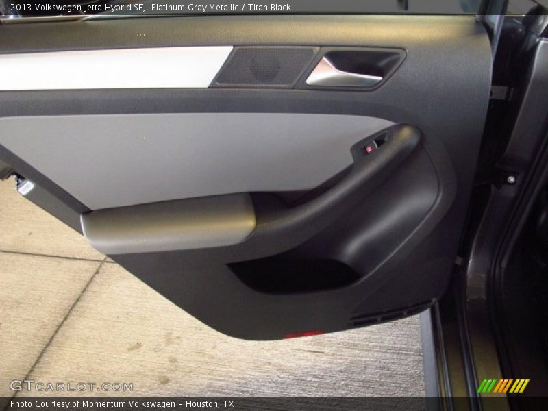 Platinum Gray Metallic / Titan Black 2013 Volkswagen Jetta Hybrid SE