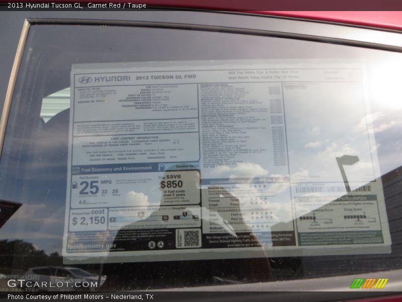 Garnet Red / Taupe 2013 Hyundai Tucson GL