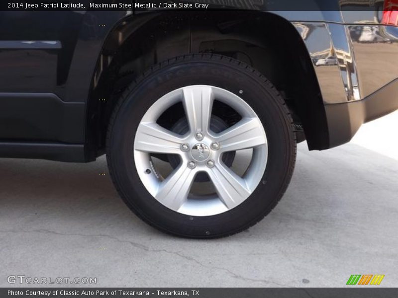 Maximum Steel Metallic / Dark Slate Gray 2014 Jeep Patriot Latitude