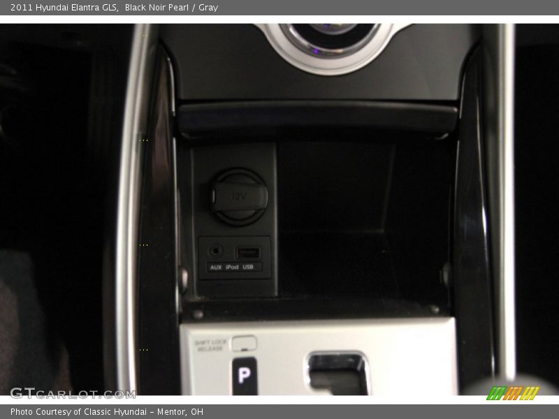 Black Noir Pearl / Gray 2011 Hyundai Elantra GLS
