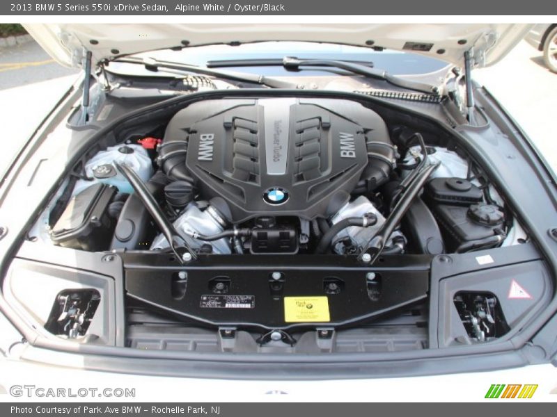  2013 5 Series 550i xDrive Sedan Engine - 4.4 Liter DI TwinPower Turbocharged DOHC 32-Valve VVT V8