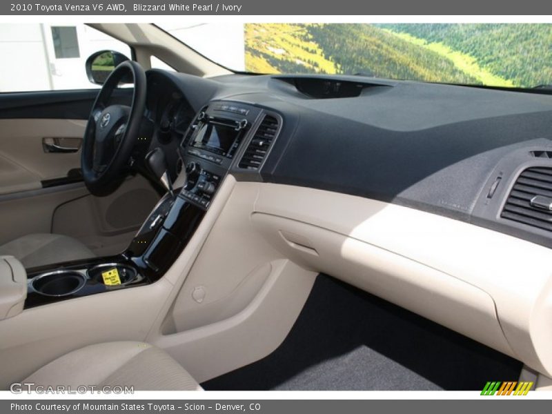 Blizzard White Pearl / Ivory 2010 Toyota Venza V6 AWD