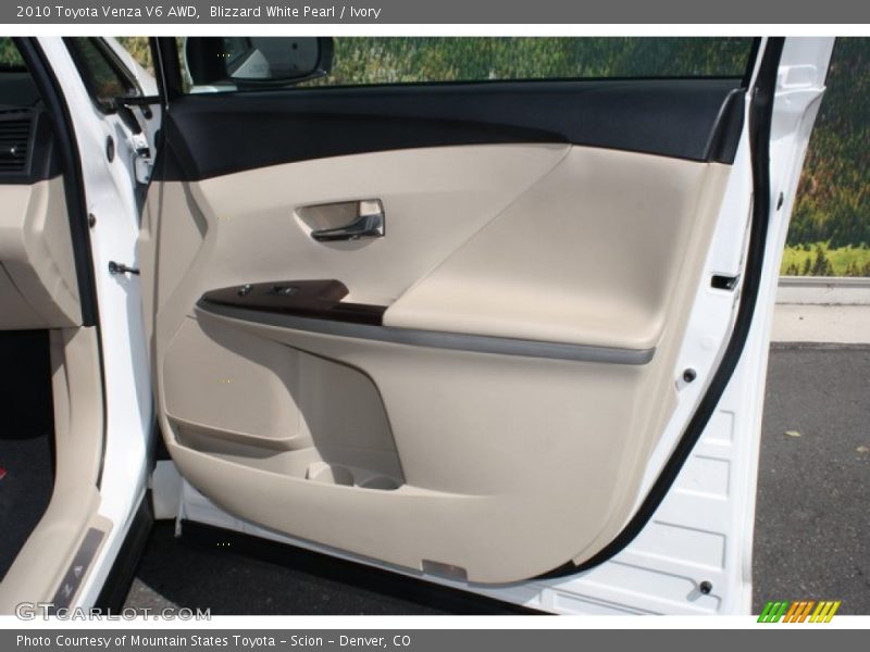 Blizzard White Pearl / Ivory 2010 Toyota Venza V6 AWD