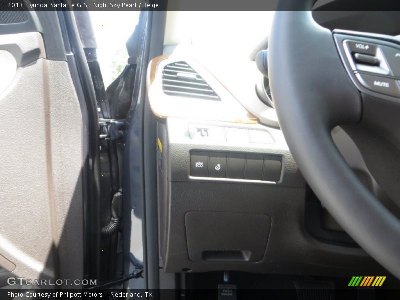 Night Sky Pearl / Beige 2013 Hyundai Santa Fe GLS