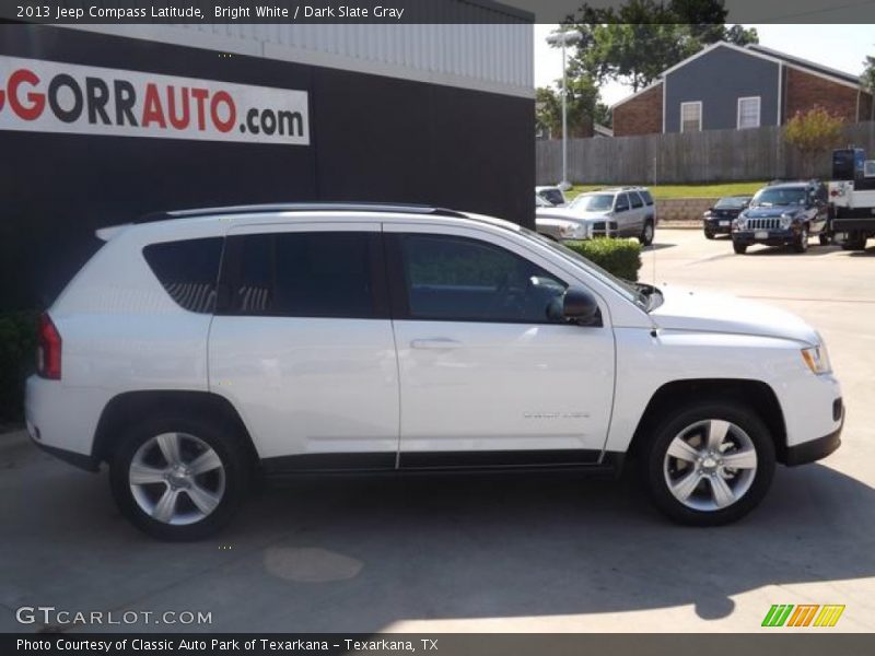 Bright White / Dark Slate Gray 2013 Jeep Compass Latitude