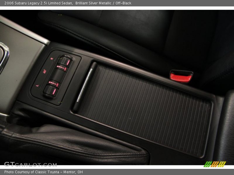 Brilliant Silver Metallic / Off-Black 2006 Subaru Legacy 2.5i Limited Sedan