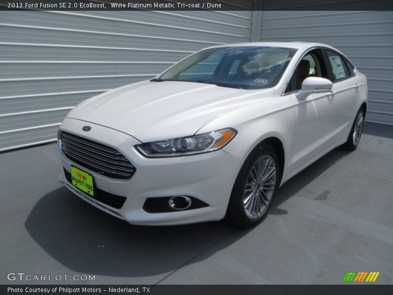 White Platinum Metallic Tri-coat / Dune 2013 Ford Fusion SE 2.0 EcoBoost