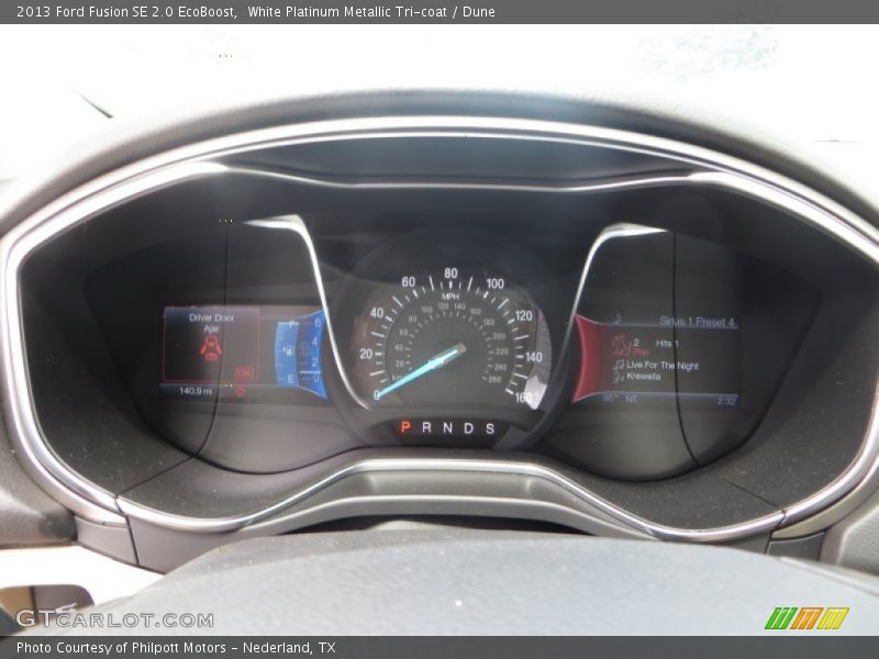 White Platinum Metallic Tri-coat / Dune 2013 Ford Fusion SE 2.0 EcoBoost