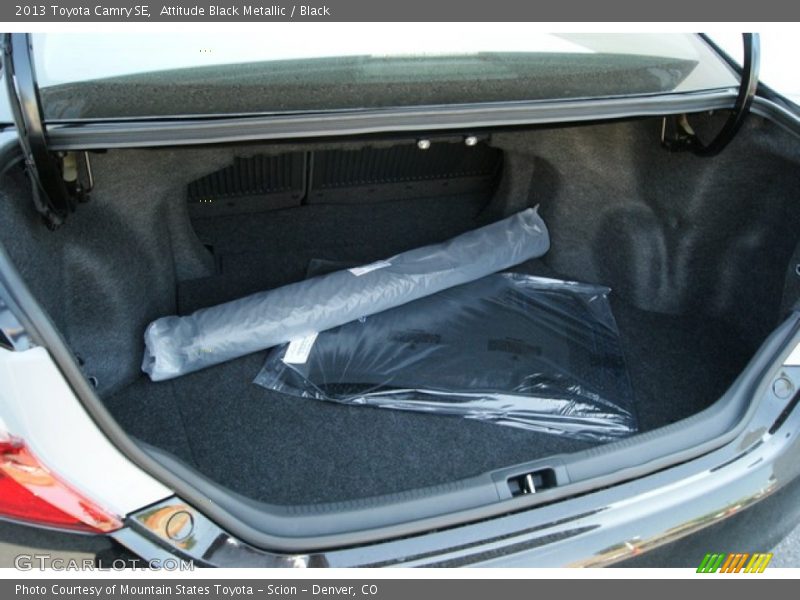 Attitude Black Metallic / Black 2013 Toyota Camry SE