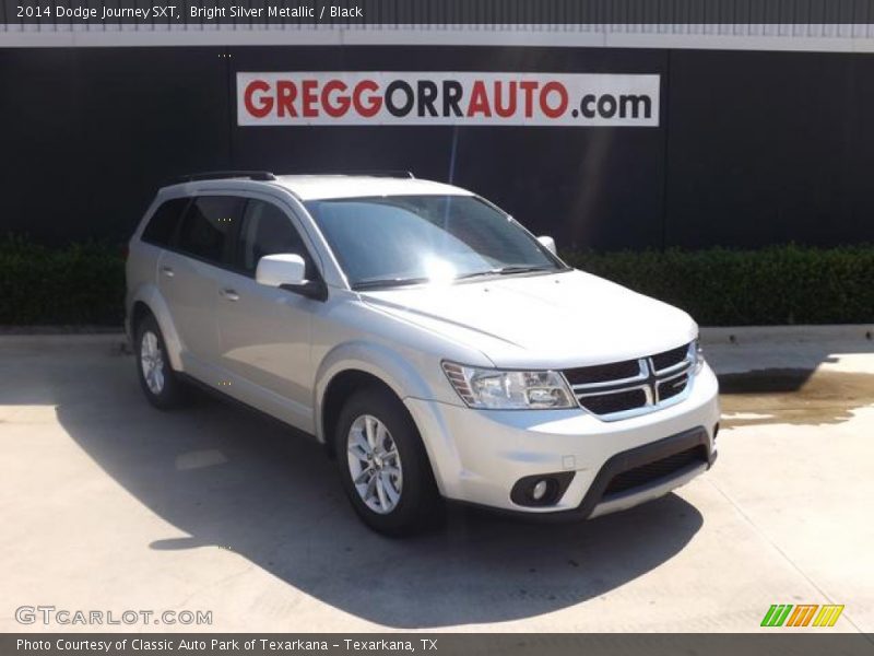 Bright Silver Metallic / Black 2014 Dodge Journey SXT