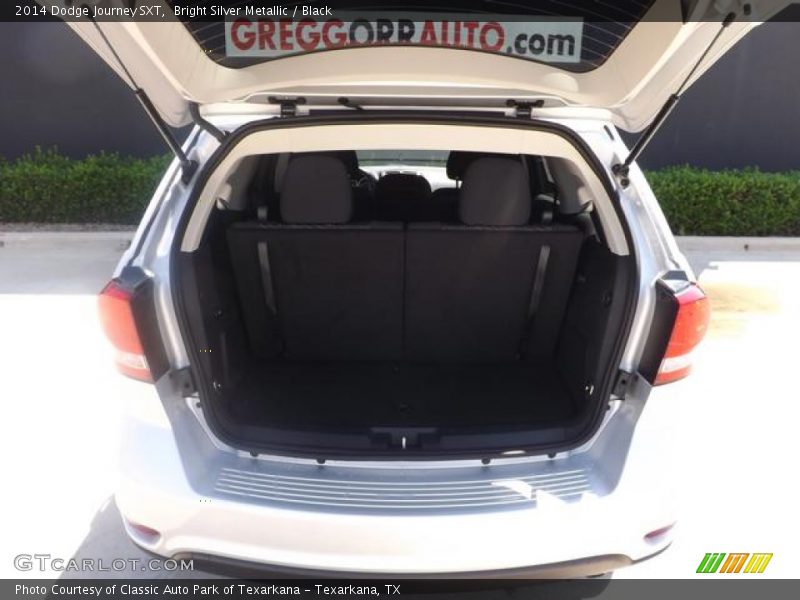 Bright Silver Metallic / Black 2014 Dodge Journey SXT