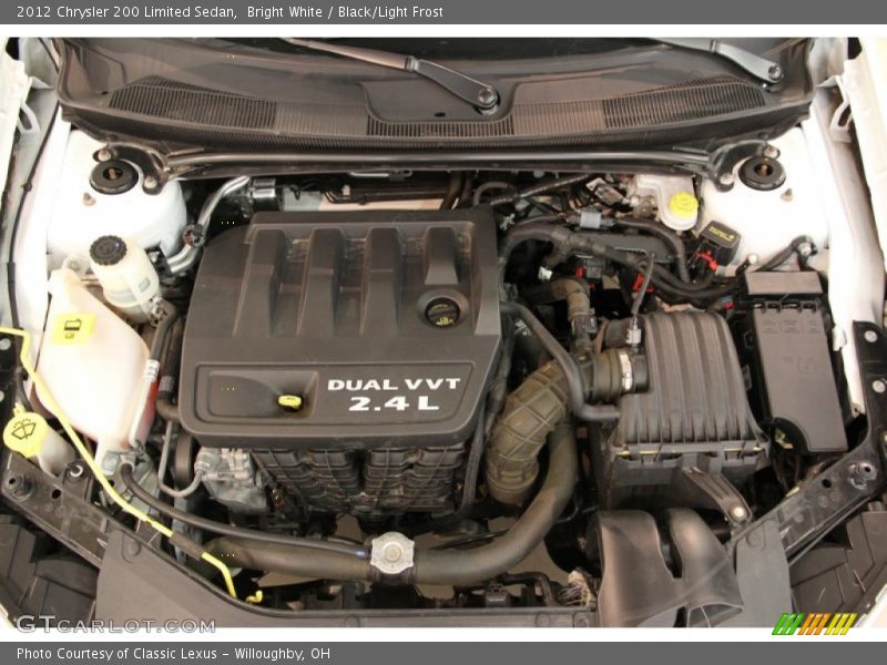 Bright White / Black/Light Frost 2012 Chrysler 200 Limited Sedan