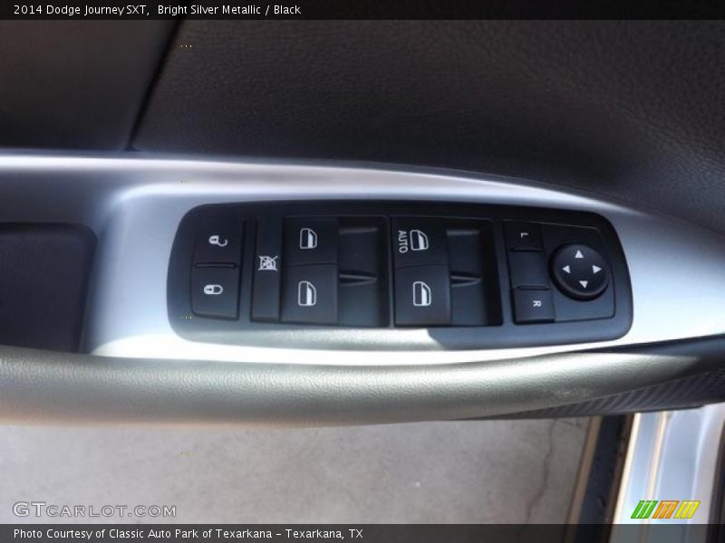 Bright Silver Metallic / Black 2014 Dodge Journey SXT