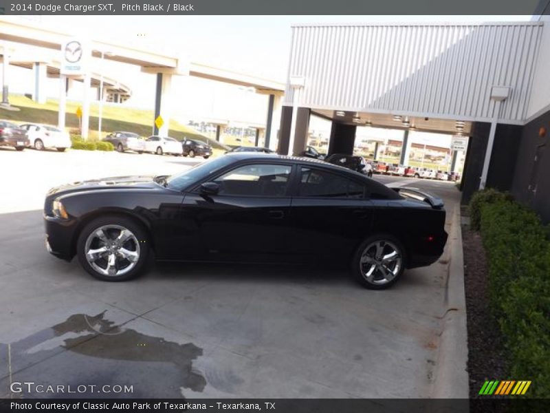 Pitch Black / Black 2014 Dodge Charger SXT