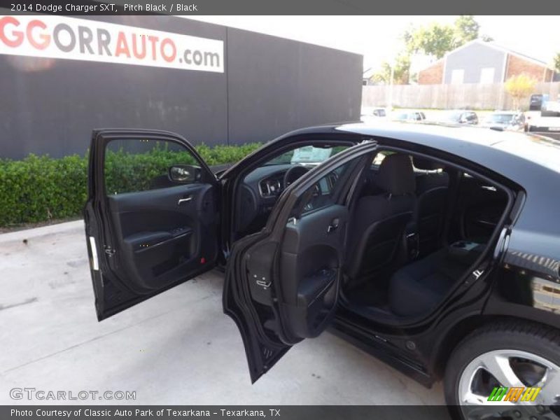 Pitch Black / Black 2014 Dodge Charger SXT