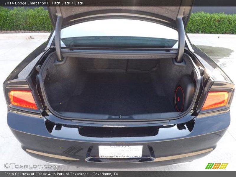 Pitch Black / Black 2014 Dodge Charger SXT