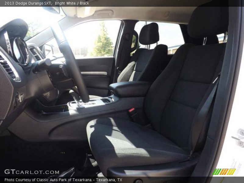 Bright White / Black 2013 Dodge Durango SXT