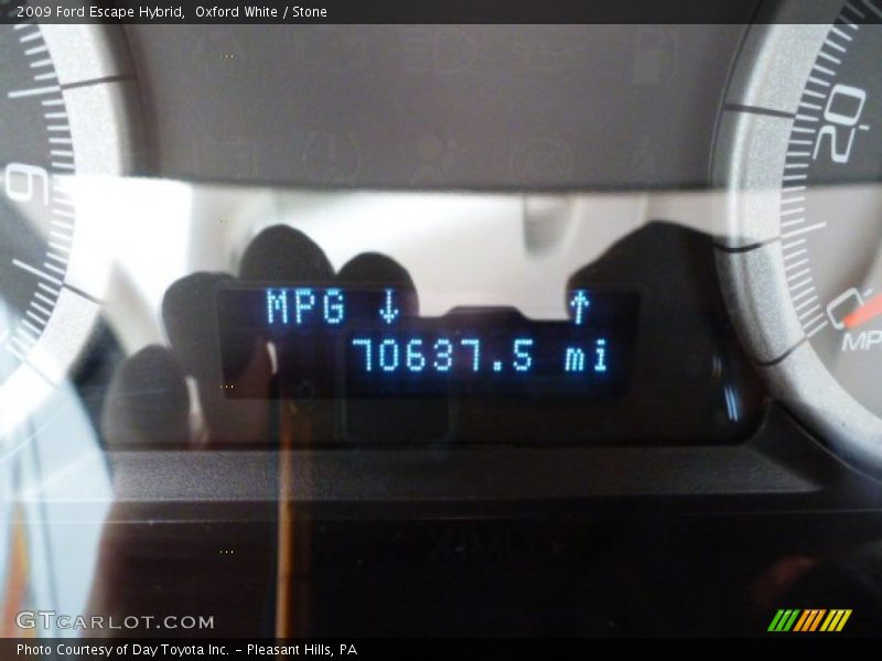 Oxford White / Stone 2009 Ford Escape Hybrid