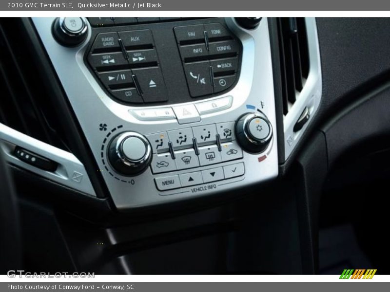 Quicksilver Metallic / Jet Black 2010 GMC Terrain SLE