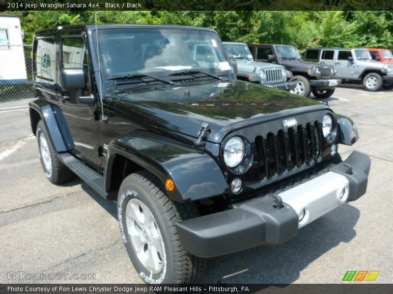 Front 3/4 View of 2014 Wrangler Sahara 4x4