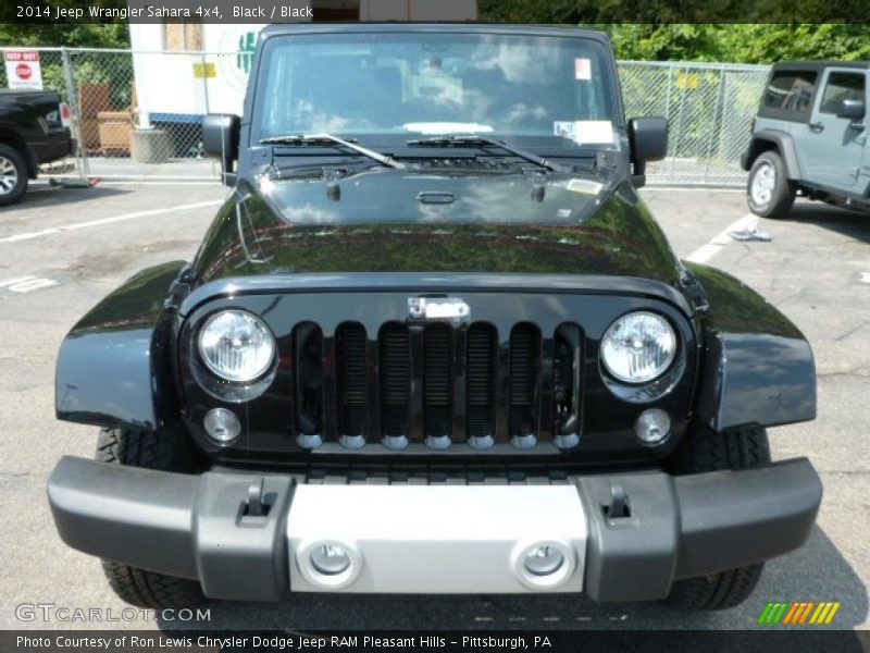  2014 Wrangler Sahara 4x4 Black