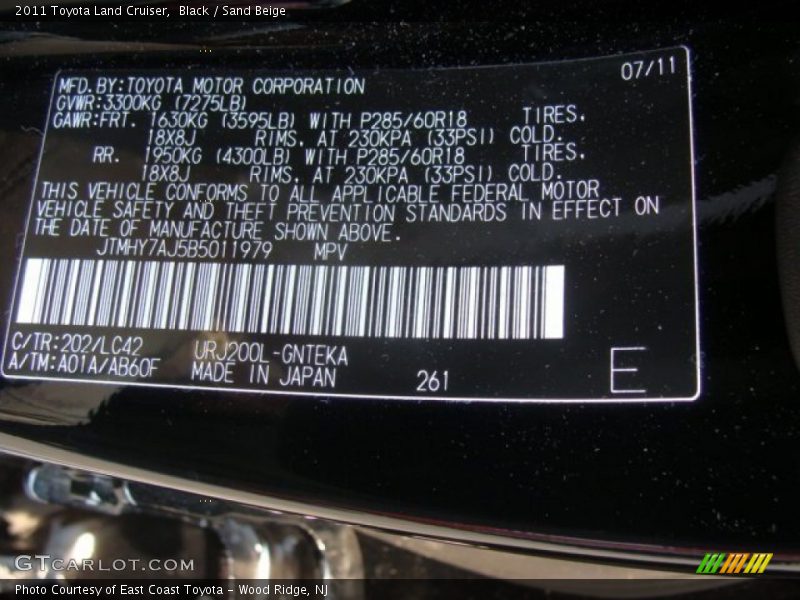 Black / Sand Beige 2011 Toyota Land Cruiser