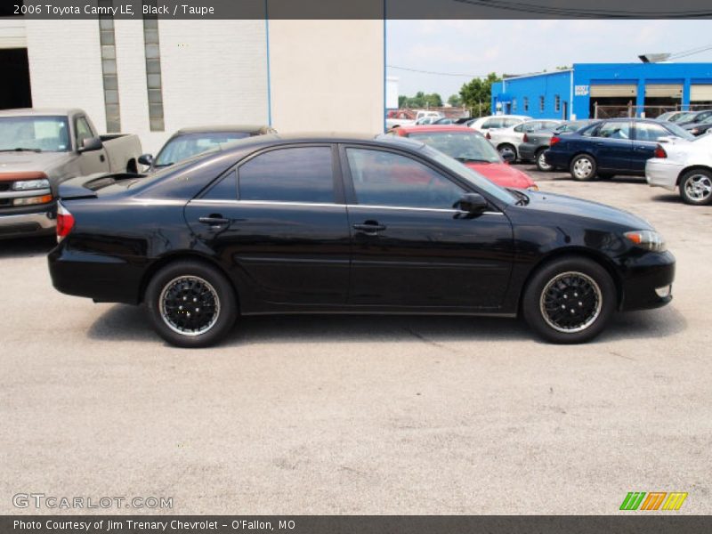 Black / Taupe 2006 Toyota Camry LE