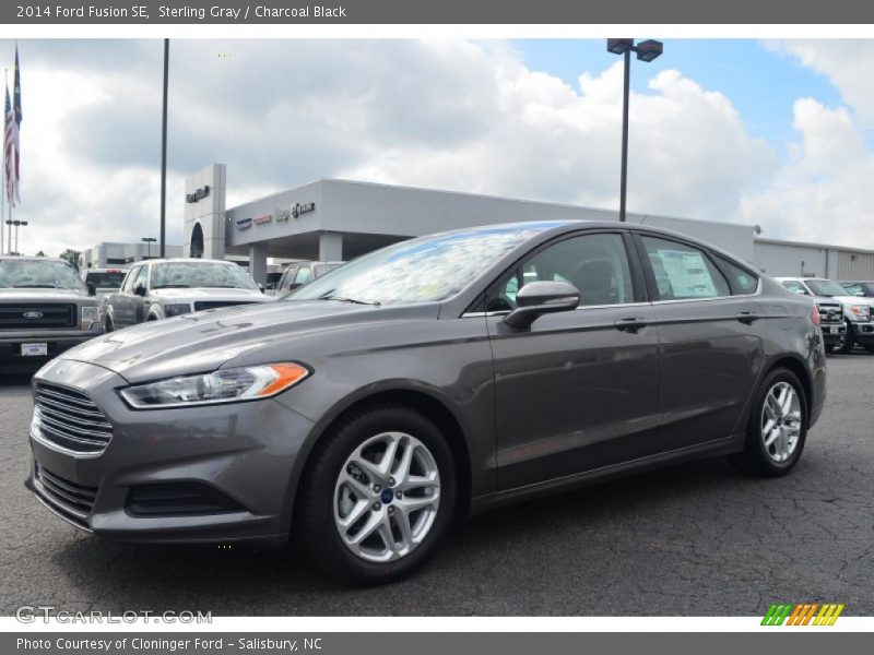 Sterling Gray / Charcoal Black 2014 Ford Fusion SE