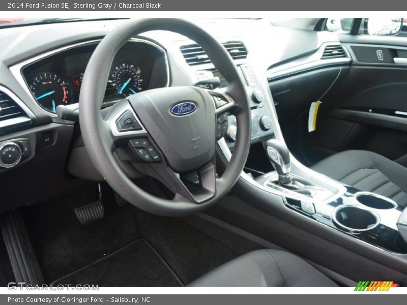 Sterling Gray / Charcoal Black 2014 Ford Fusion SE