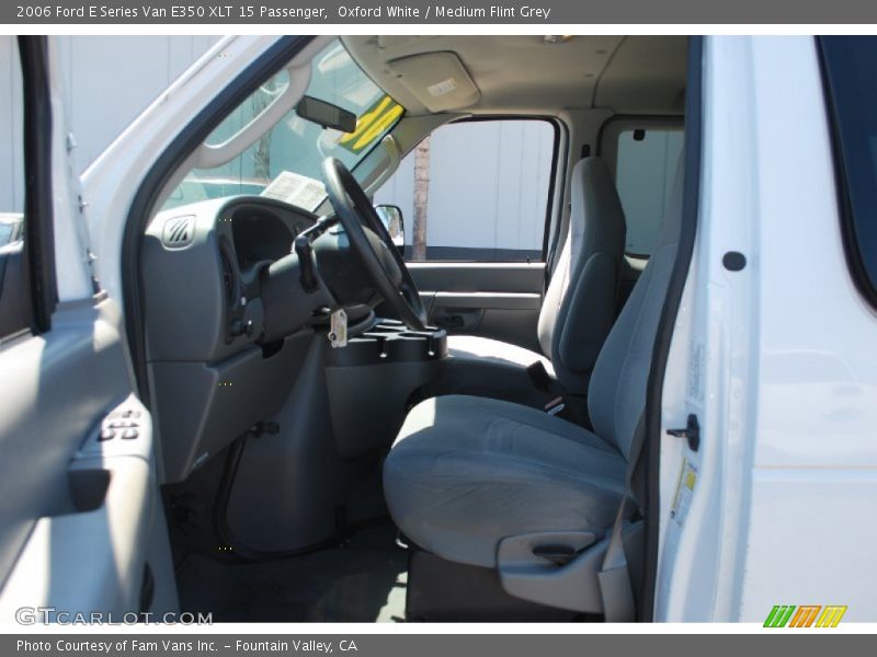 Oxford White / Medium Flint Grey 2006 Ford E Series Van E350 XLT 15 Passenger