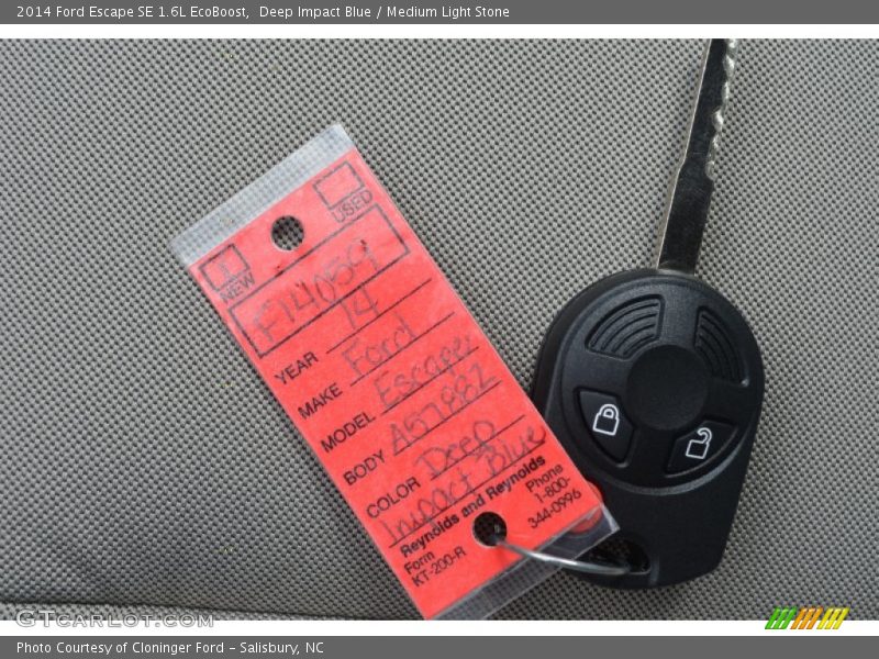 Deep Impact Blue / Medium Light Stone 2014 Ford Escape SE 1.6L EcoBoost