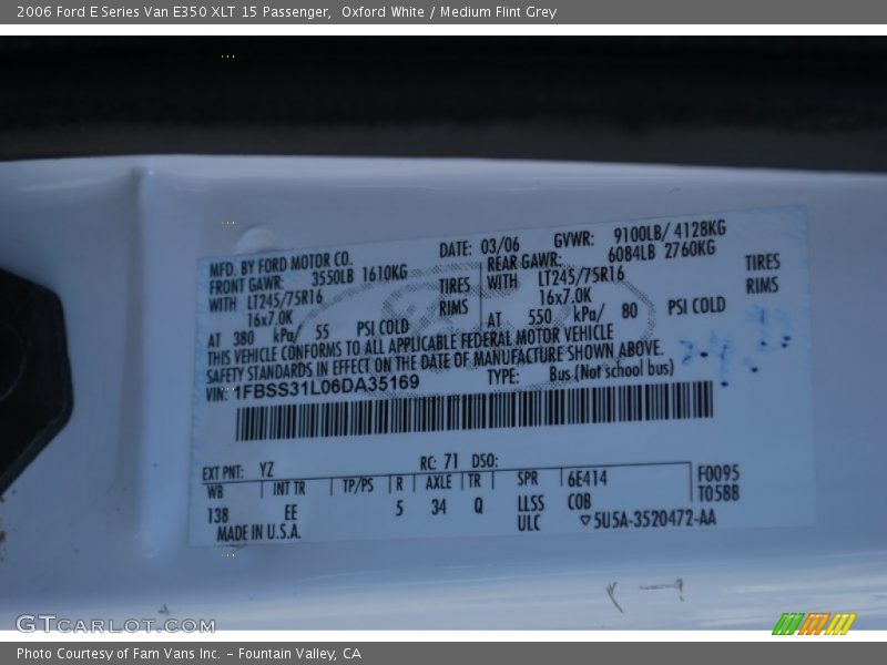 Oxford White / Medium Flint Grey 2006 Ford E Series Van E350 XLT 15 Passenger