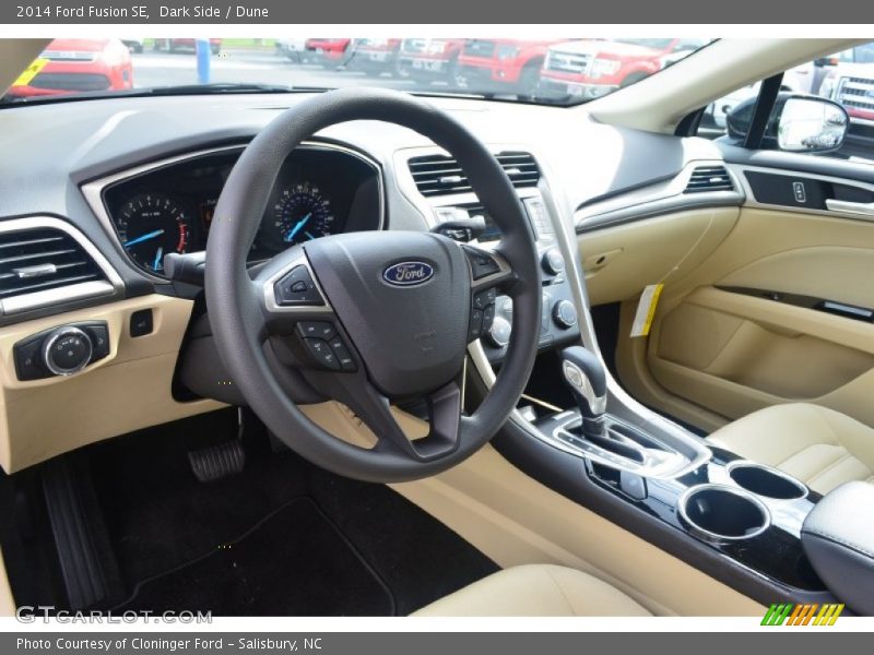  2014 Fusion SE Dune Interior