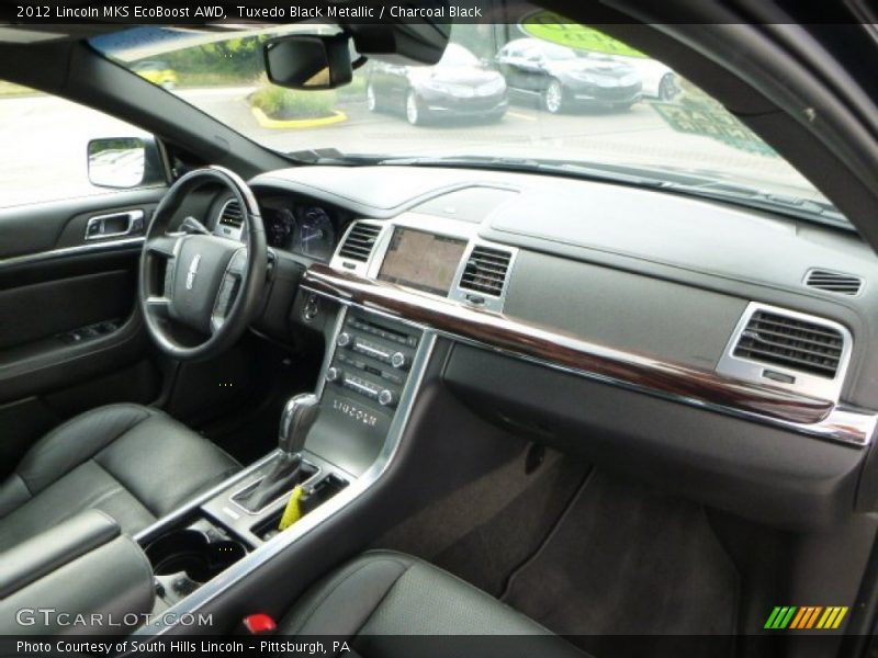 Dashboard of 2012 MKS EcoBoost AWD