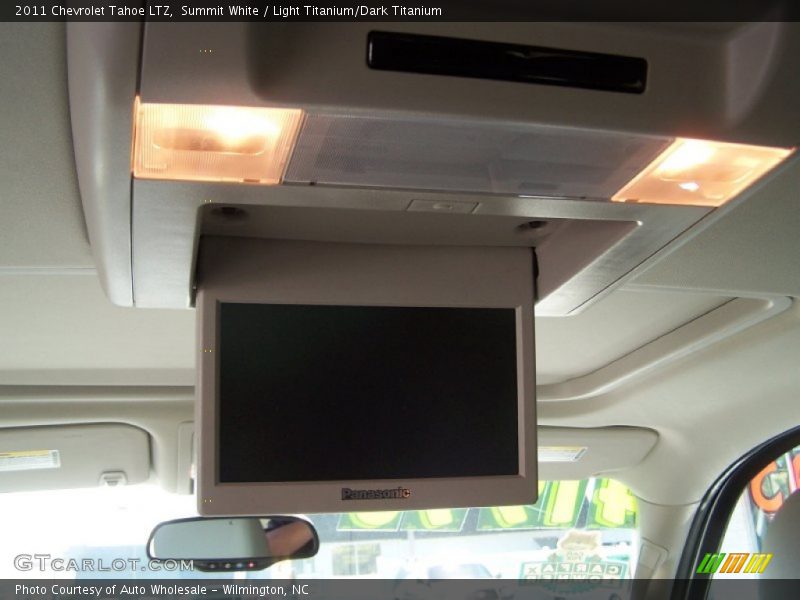 Summit White / Light Titanium/Dark Titanium 2011 Chevrolet Tahoe LTZ