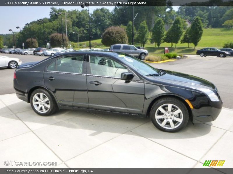 Tuxedo Black Metallic / Agate/Medium Light Stone 2011 Mercury Milan V6 Premier