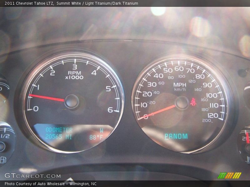 Summit White / Light Titanium/Dark Titanium 2011 Chevrolet Tahoe LTZ