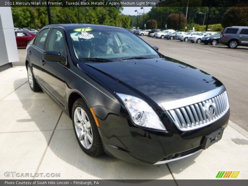 Tuxedo Black Metallic / Agate/Medium Light Stone 2011 Mercury Milan V6 Premier