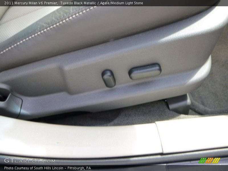 Tuxedo Black Metallic / Agate/Medium Light Stone 2011 Mercury Milan V6 Premier