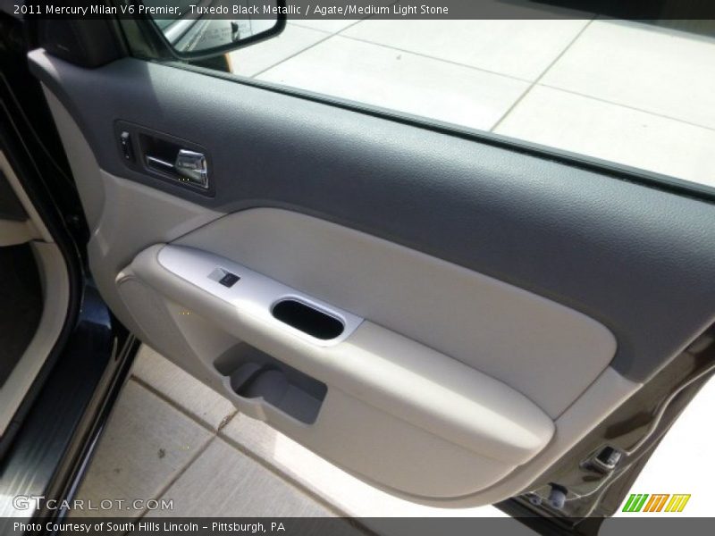 Tuxedo Black Metallic / Agate/Medium Light Stone 2011 Mercury Milan V6 Premier