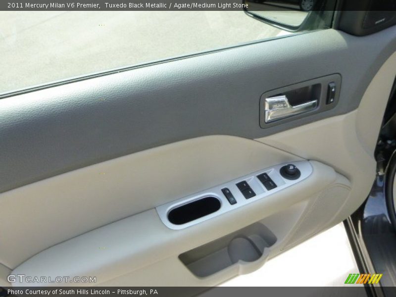 Tuxedo Black Metallic / Agate/Medium Light Stone 2011 Mercury Milan V6 Premier