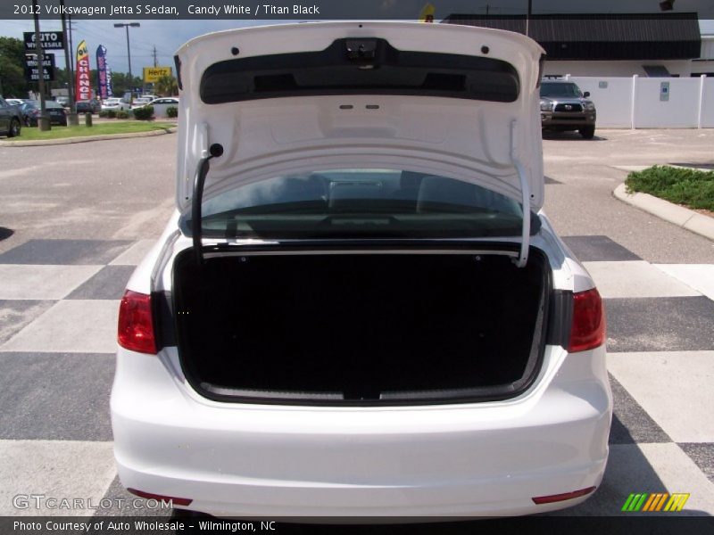 Candy White / Titan Black 2012 Volkswagen Jetta S Sedan
