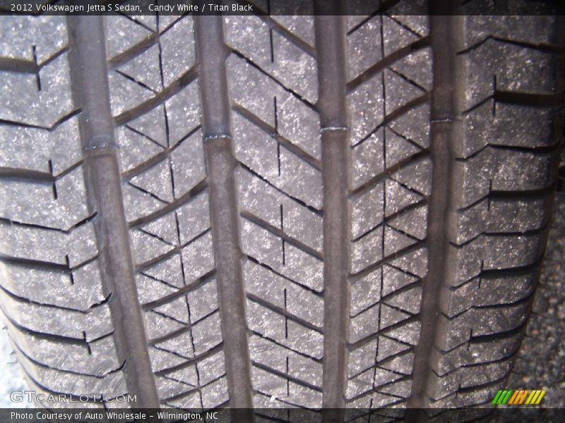 Candy White / Titan Black 2012 Volkswagen Jetta S Sedan