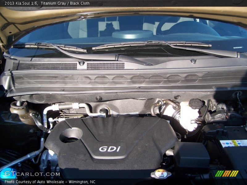 Titanium Gray / Black Cloth 2013 Kia Soul 1.6