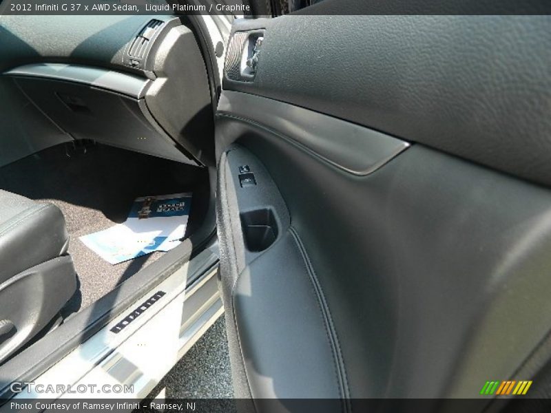 Liquid Platinum / Graphite 2012 Infiniti G 37 x AWD Sedan